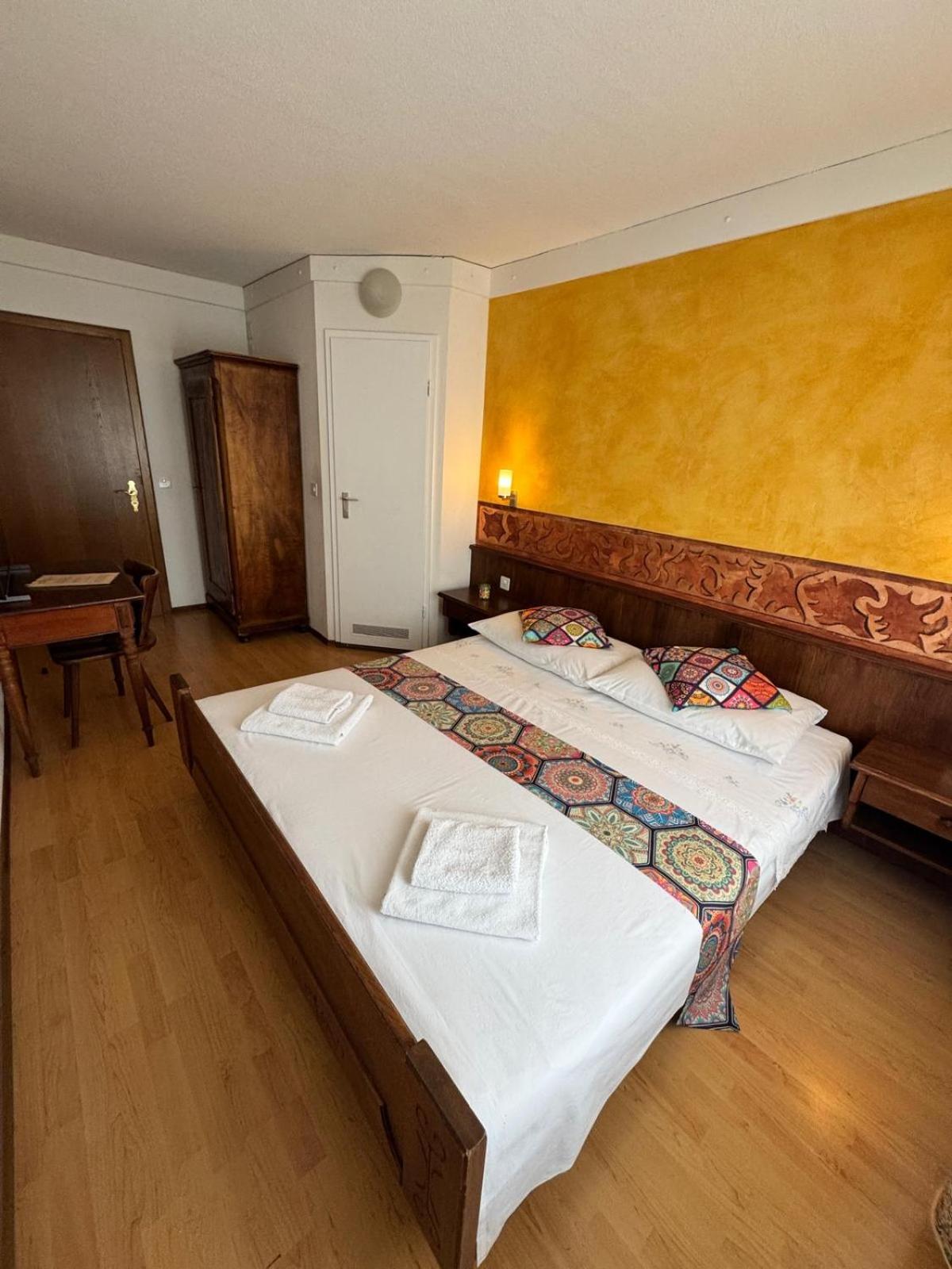 Hotel Post Cunter Biancardi Savognin Exterior foto